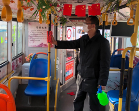 面對疫情——義無(wú)反顧，永不退縮！