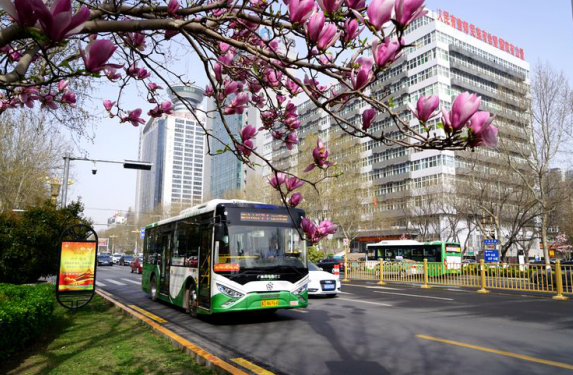 磨礪責任擔當之勇 邯鄲公交按下反轉“快捷鍵”