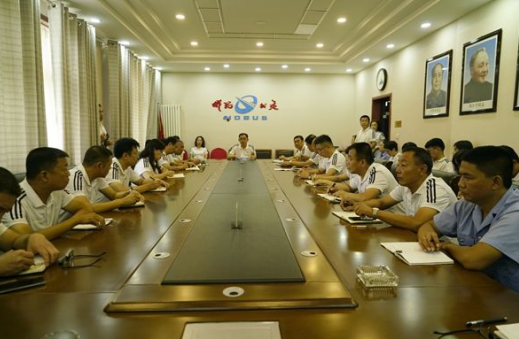 邯鄲公交集團：認真部署垃圾分類(lèi)?公交引領(lǐng)城市文明