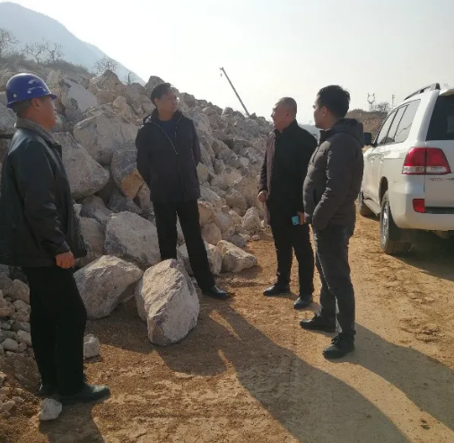 光太集團董事長(cháng)徐莆深入國道G234涉縣段項目檢查指導工作