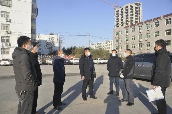 市交投集團總經(jīng)理霍耀彬對光太集團疫情防控工作進(jìn)行督導檢查