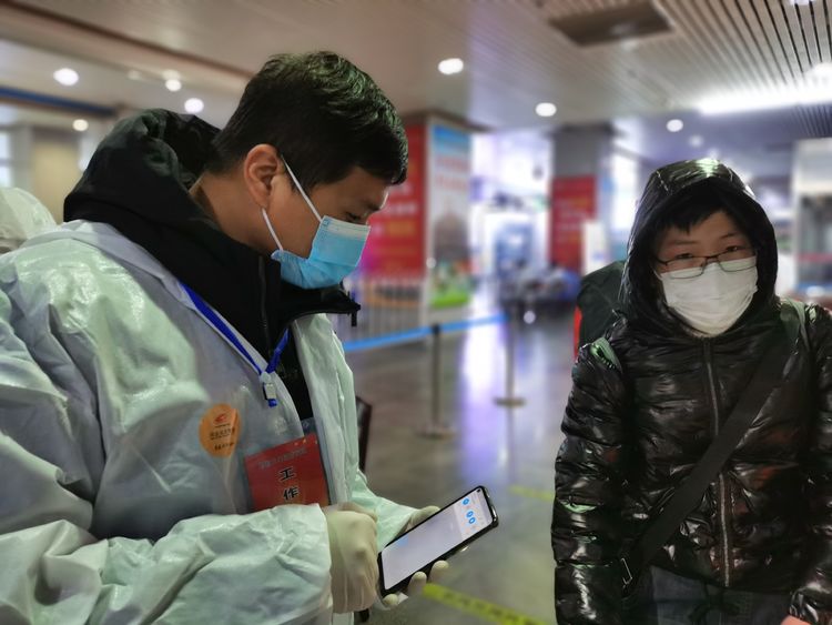 召必應！守好疫情防控“第一站”打通最后十米安全通道