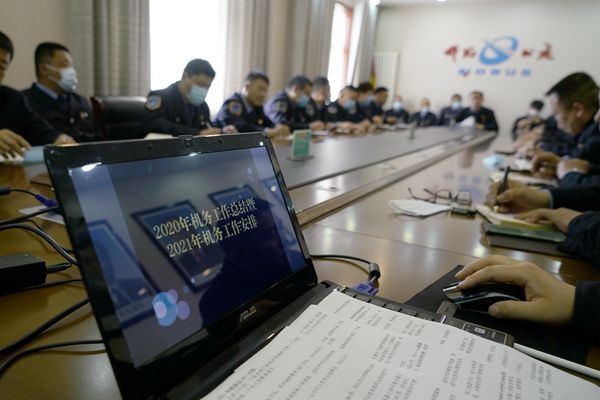邯鄲公交：從基礎做起 為民創(chuàng  )造安全舒適的乘車(chē)環(huán)境