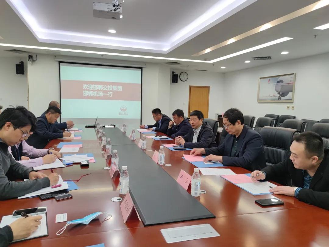 張玉珠帶隊赴蓉拜訪(fǎng)川航集團