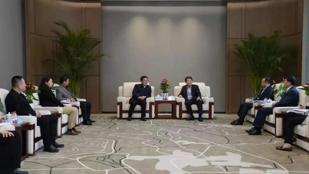 杜樹(shù)杰赴京拜訪(fǎng)中國聯(lián)合航空公司
