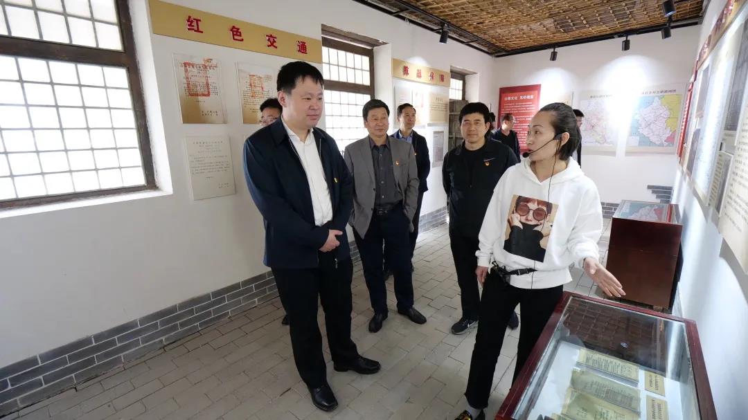 省交通廳王谷副廳長(cháng)帶隊來(lái)邯開(kāi)展黨史專(zhuān)題座談宣講