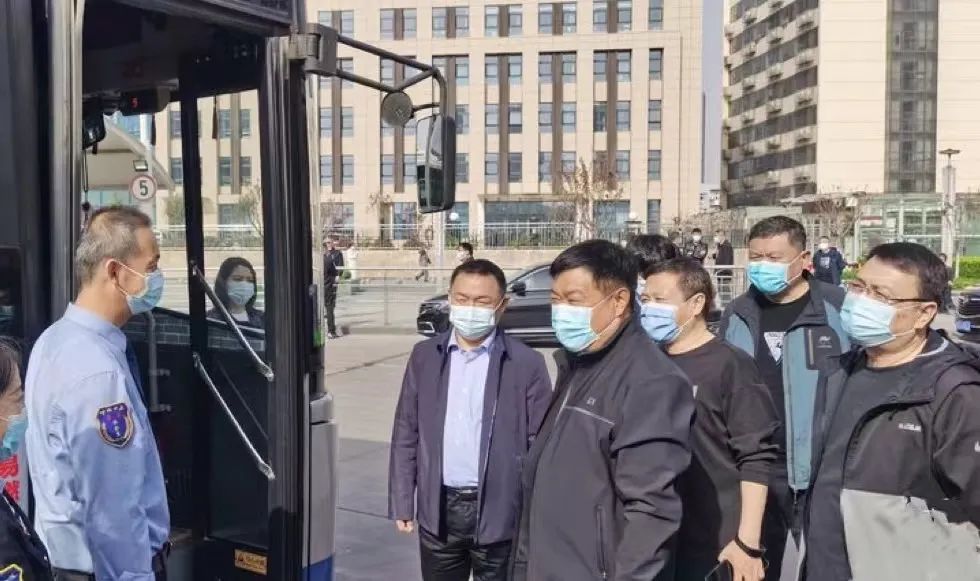 集團領(lǐng)導霍耀彬督導檢查各子公司疫情防控工作