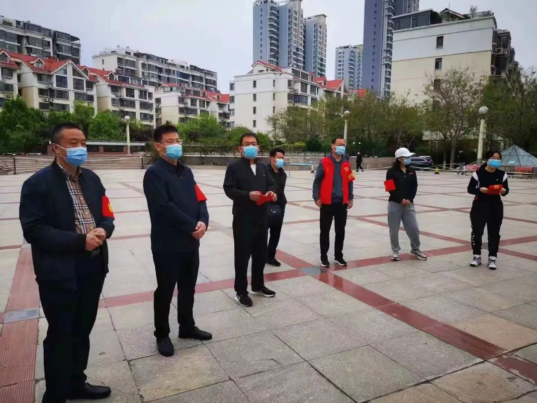 同舟共濟風(fēng)雨兼程，防控履責攜手前行