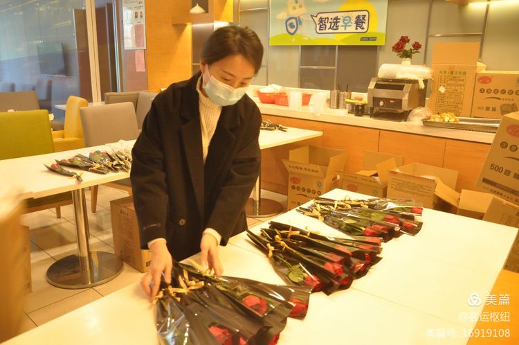 鮮花送天使，服務(wù)在智選