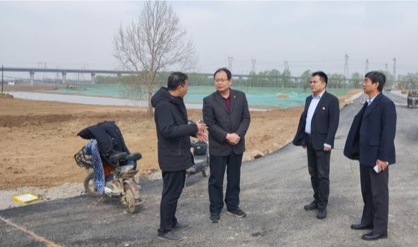 市交投集團黨委委員、副總經(jīng)理朱波視察光太集團滏陽(yáng)河經(jīng)濟開(kāi)發(fā)區段全域生態(tài)修復河道治理工程